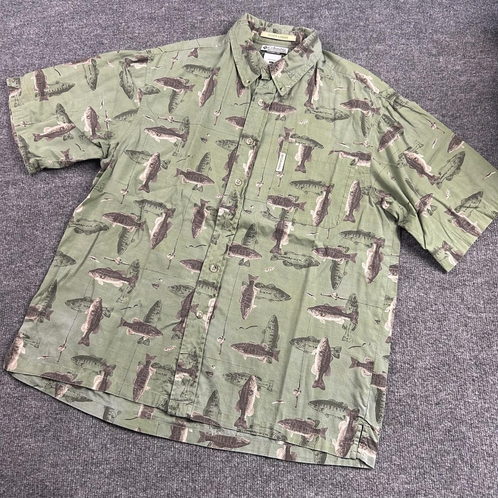 Columbia Shirt Mens Large Green River Lodge Fish Print Short Sleeve Cotton